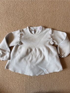 Zara Light Cream Knit Top with Keyhole Back
